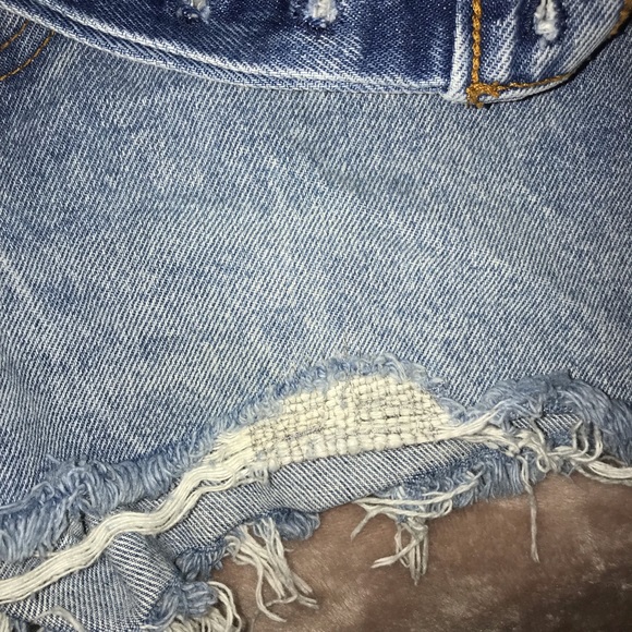Levi's shorts - Picture 4 of 5